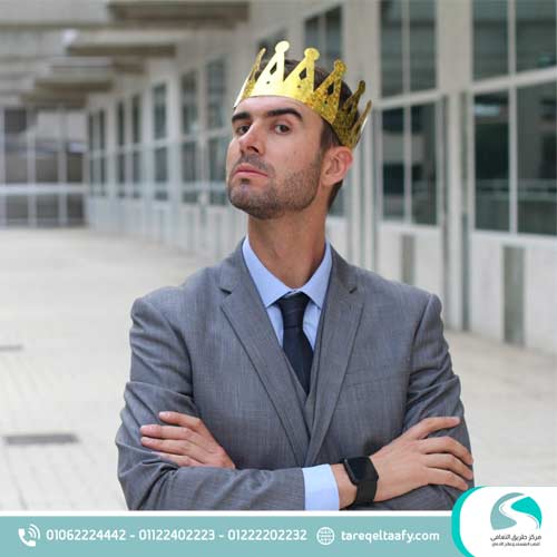 صفات الزوج النرجسي وطرق التعامل معه نصائح اطباء طريق التعافي 2 كيفية التعرف على الزوج النرجسي: