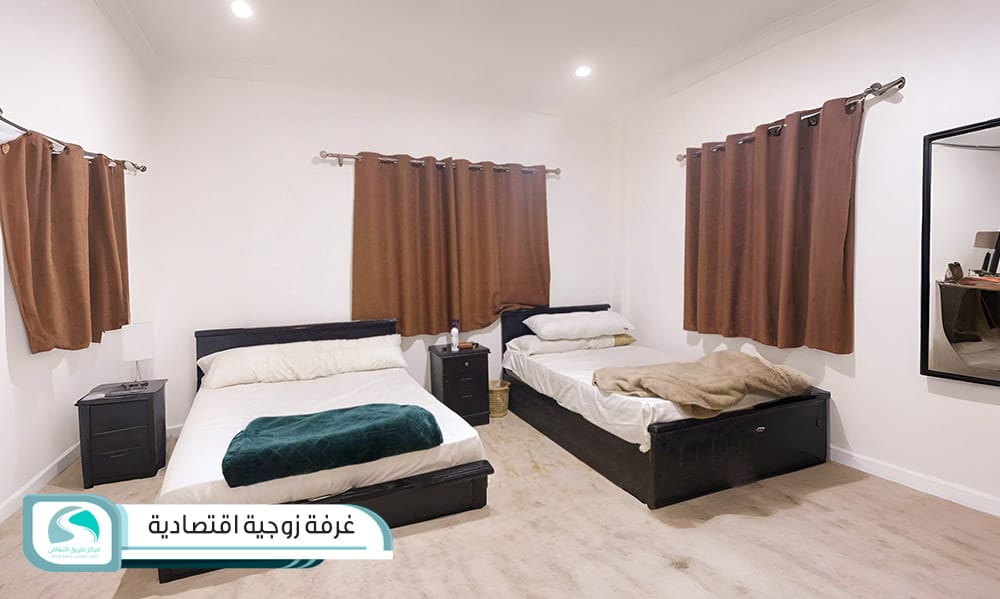 غرفة زوجية اقتصادية