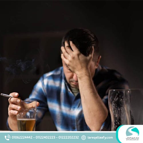 أعراض انسحاب الكحول من الجسم: ما الذي يحدث عند التوقف عن الشرب؟ 1 ما هي أعراض انسحاب الكحول