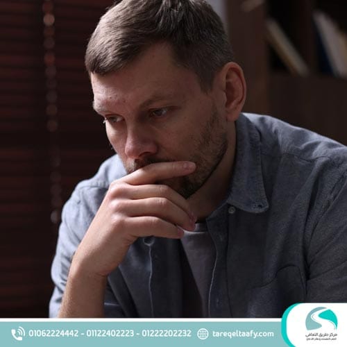 الأعراض الجسدية والنفسية للإدمان وتأثيرها على العلاج