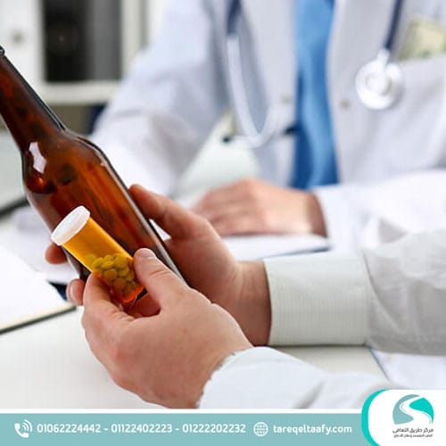 العلاقة بين إدمان الكحول ومرض السرطان (دليل طبي شامل 2026) 4 طرق علاج إدمان الكحول المعتمدة طبيًا في 2026